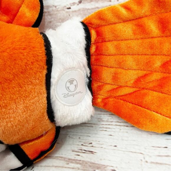 DISNEY STORE Vintage Finding Nemo Plush 17” - Picture 5 of 6